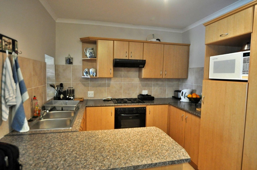 4 Bedroom Property for Sale in Fraaiuitsig Western Cape